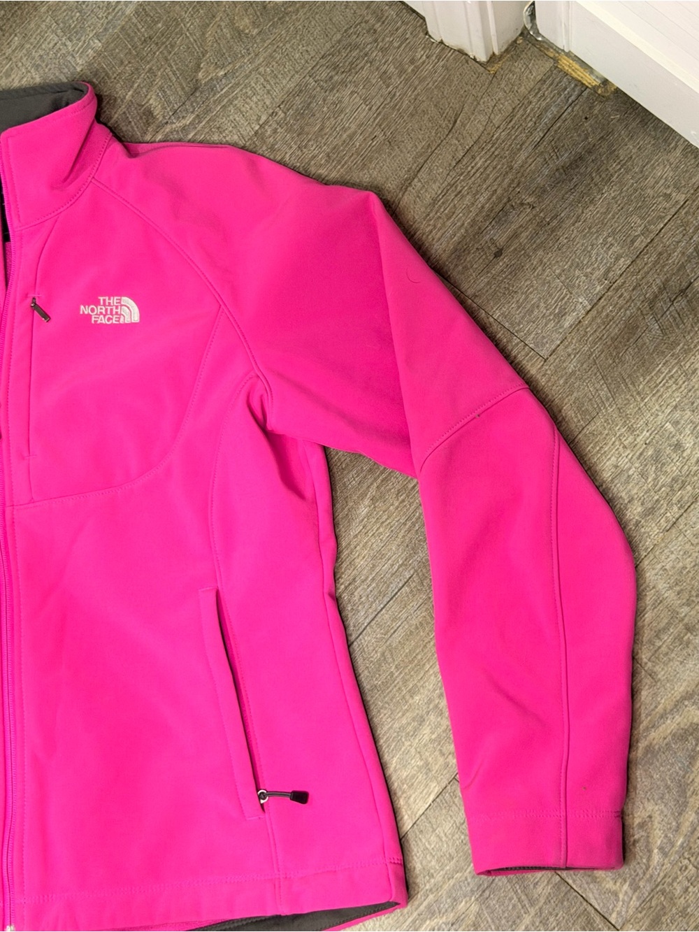 The North Face Women's Pink Softshell Jacket Size Large - Picture 4 of 12